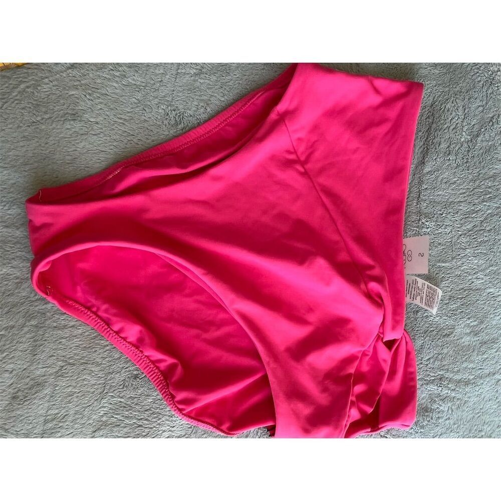 SOLD 

Women's High Waisted Bikini Bottom Pink Size M